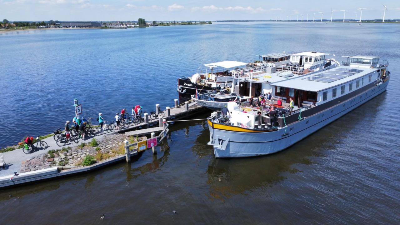 Unique Hotelboat Botel Lena Maria Amsterdam Exterior photo